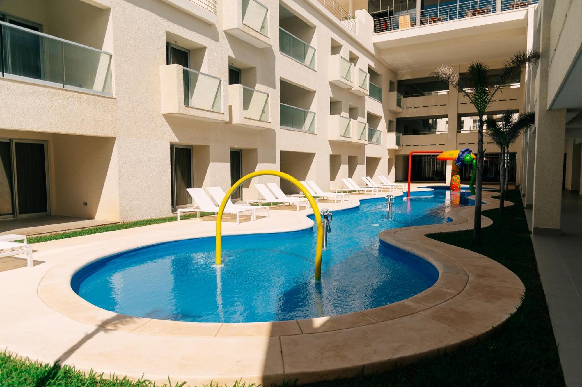 Casa In Yaakumech Aparthotel Cancun Exterior photo